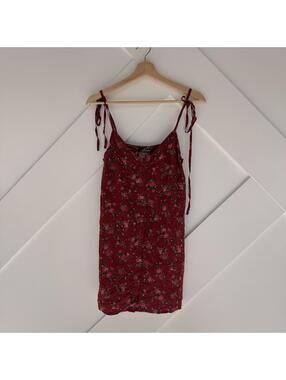 Motel Oslo Shelia Floral Slip Dress XS